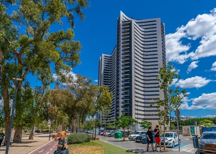 Xpce Urban 13 Malaga Skyline - Parking Free